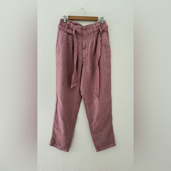 American Eagle Outfitters Dusty Rose Lyocell paper bag pants Size 6 Short - Picture 8 of 10